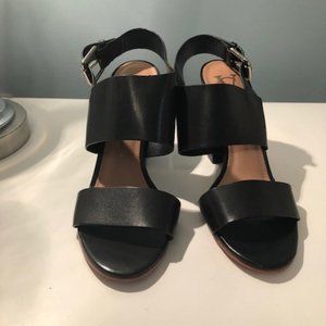 VC Signature Black Heels